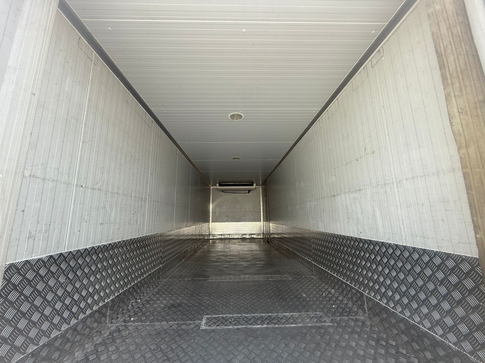 cfa09855-f16a-4111-bc77-abf91a73753a