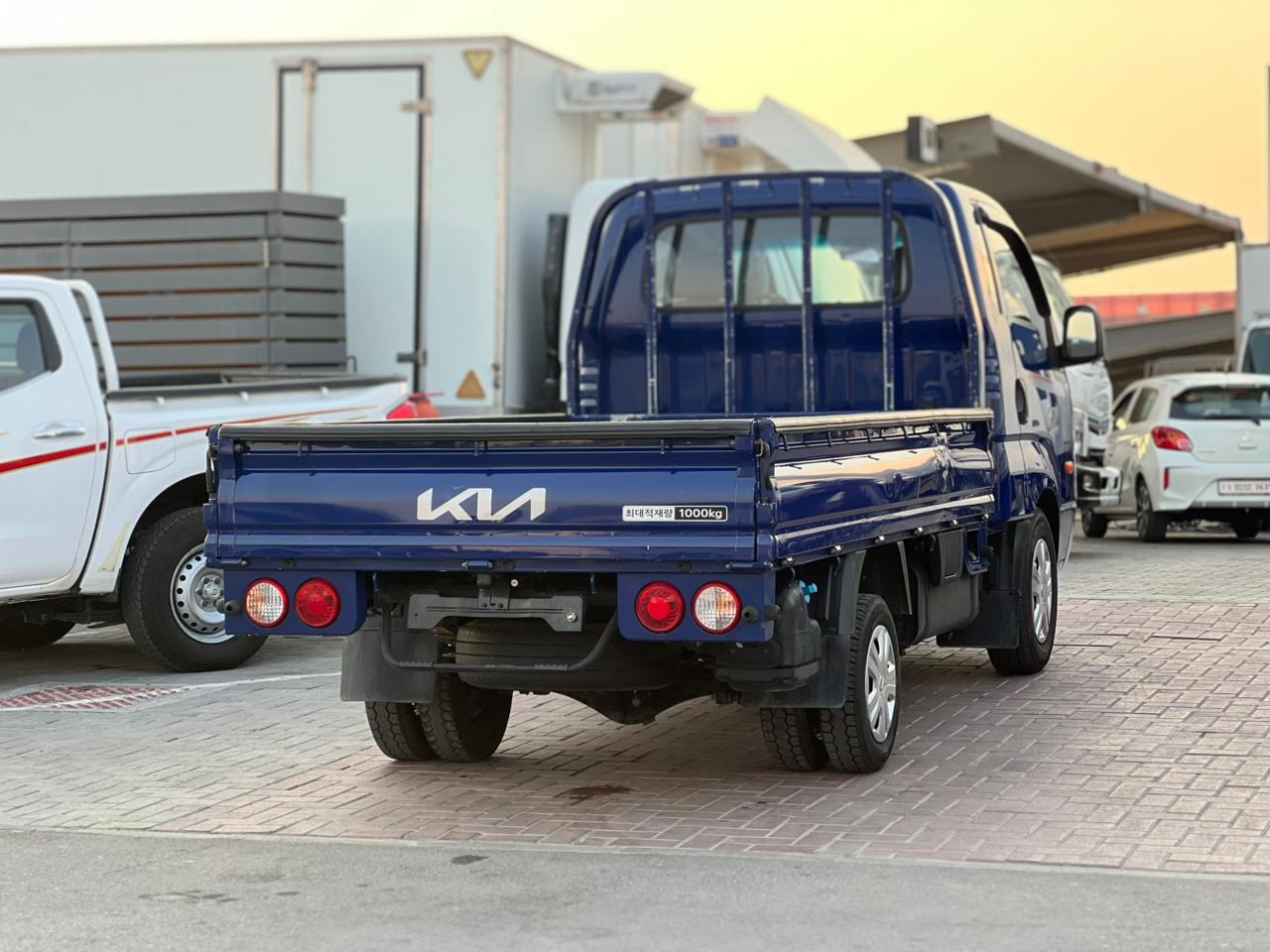 78c588d9-e2aa-4fdb-bf2b-43a6a82203b9