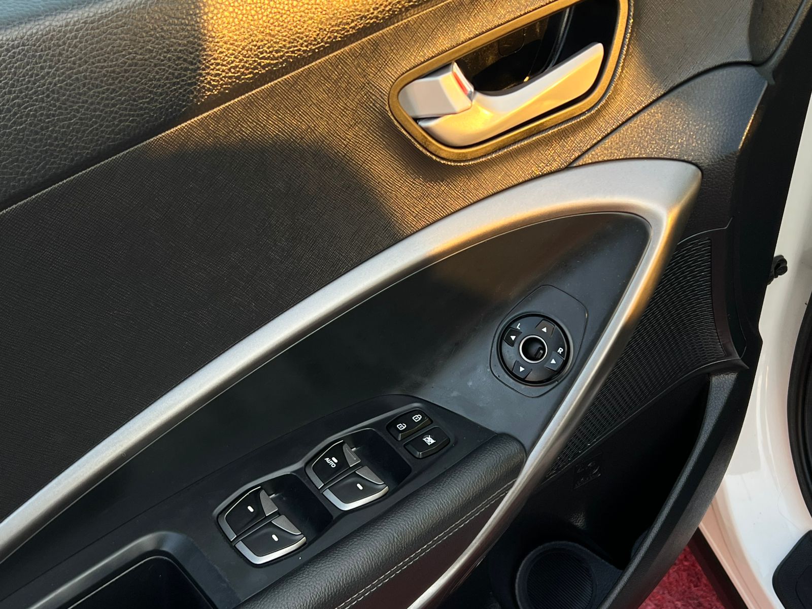 e7161cbd-b448-43da-a1fa-44d5e861c63f