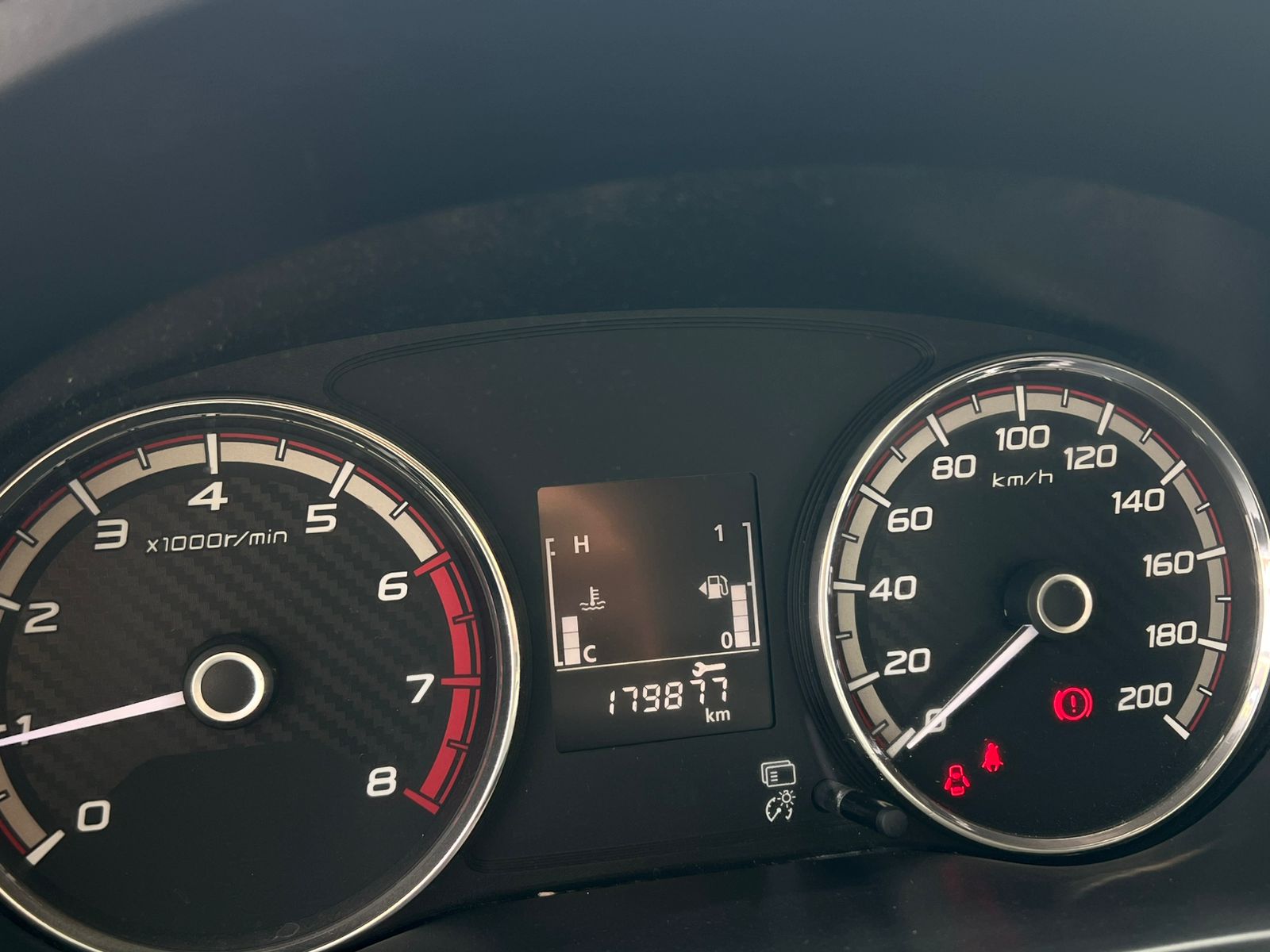 c6654440-0200-496d-a4c8-aeb941629d0a