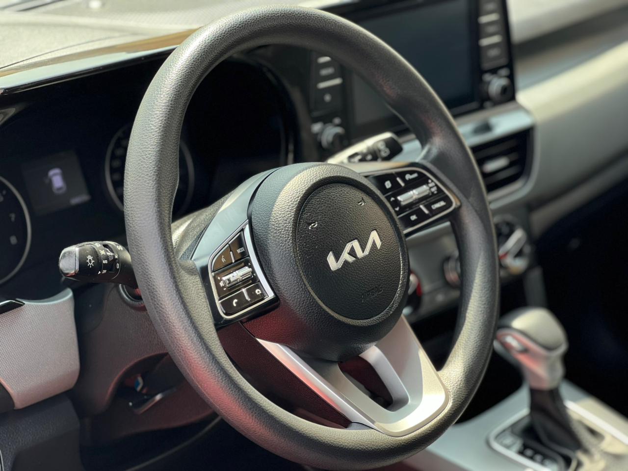 b2873241-557d-4cf1-8a56-868d2be2828c