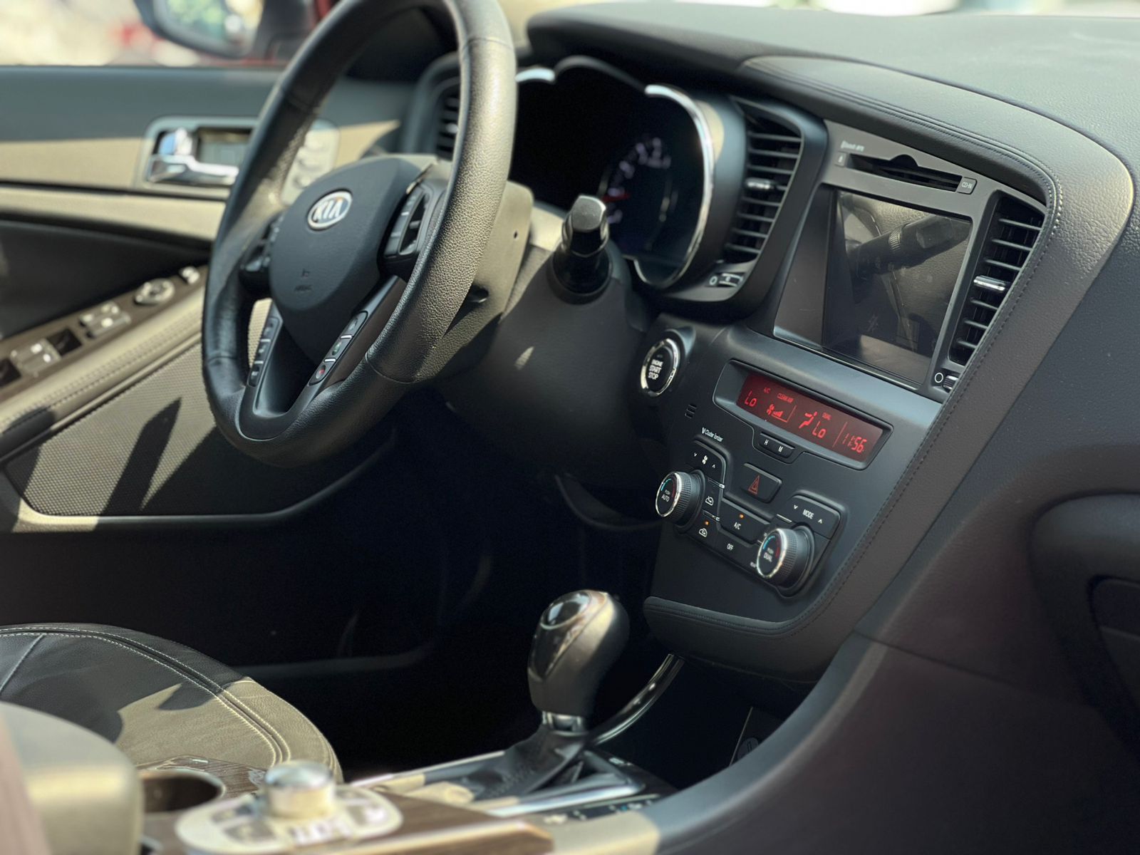 64922585-62a2-42bf-87bb-f17b70580921