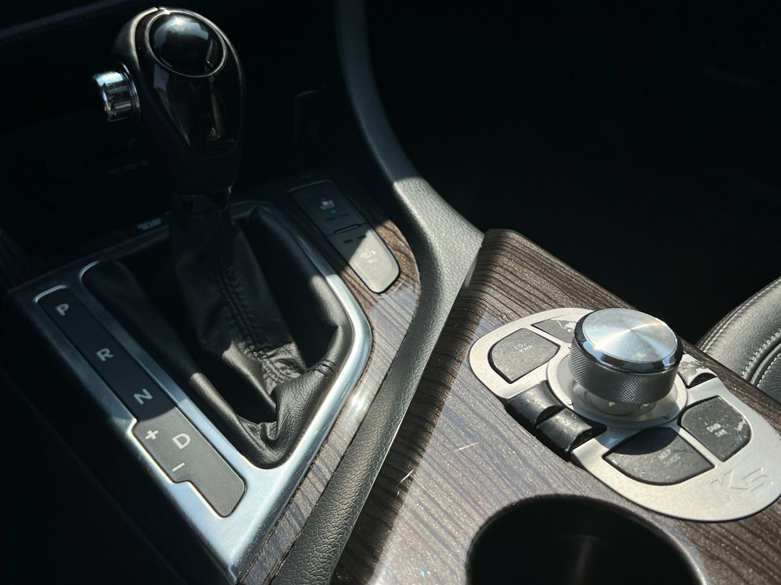 81ffe65b-9eb5-4f8d-8844-7cf5a8370d81