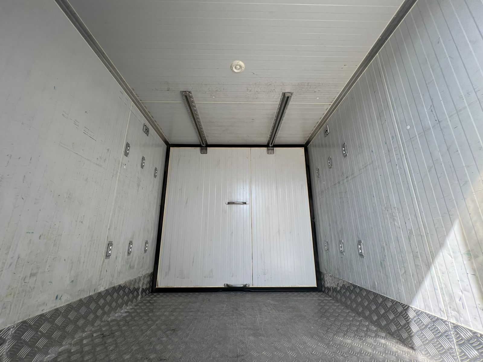 6f7a03ca-4053-4eb8-9b26-4892323bc3c6