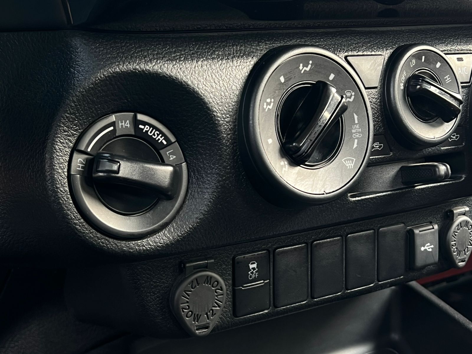 986a5a7b-5f97-4684-92a9-1ea40d81f5ba