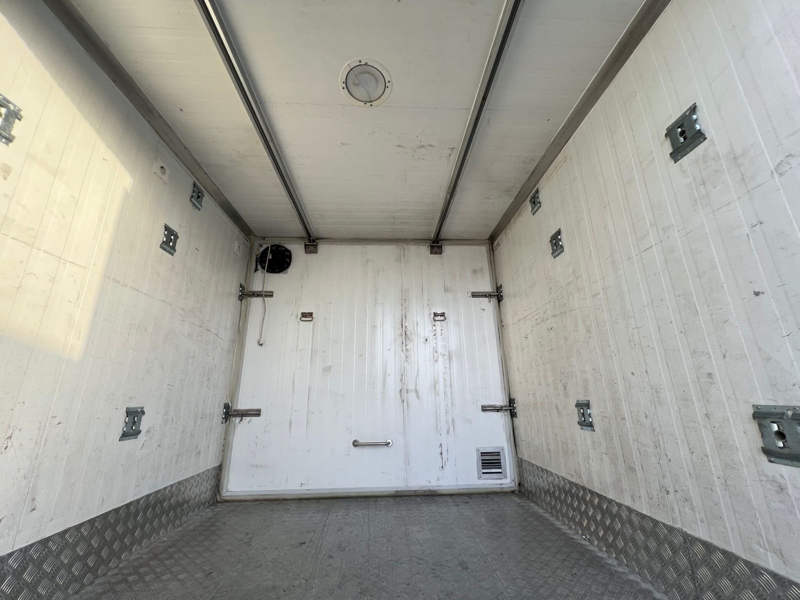 a860dbcc-4b65-46cf-94c5-88d3461cfd66