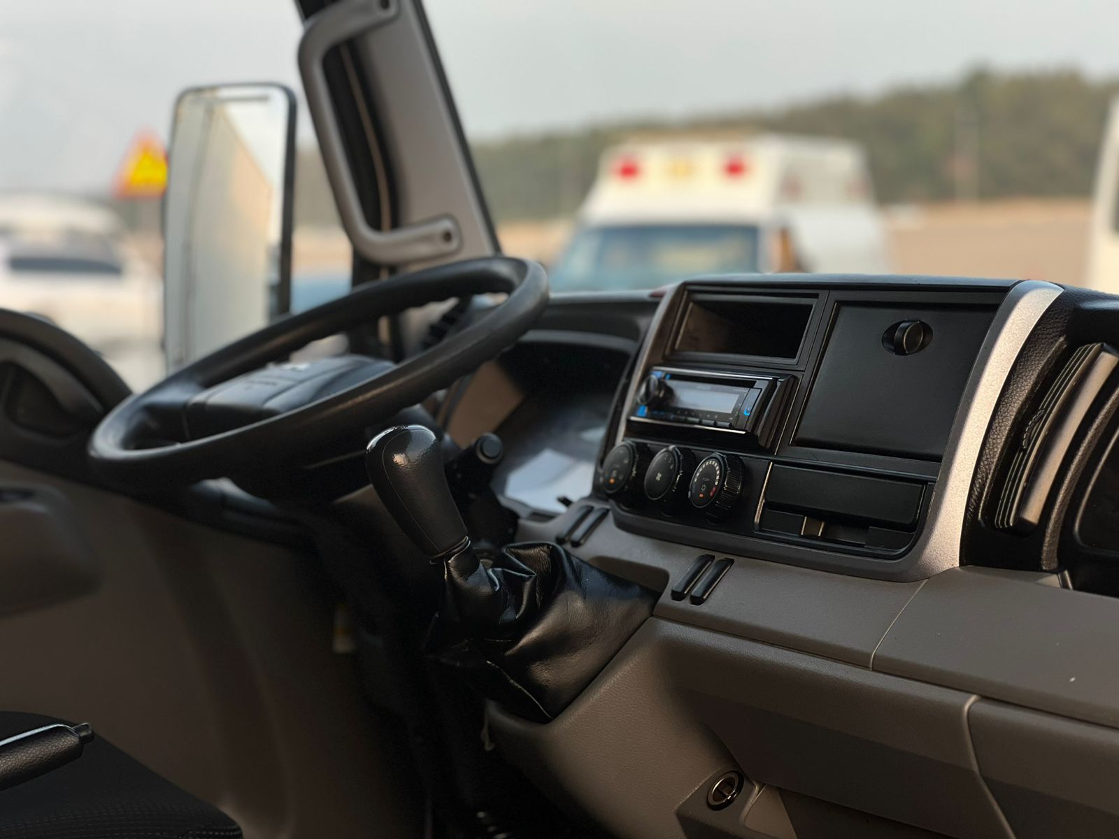 b8b99a33-8e8c-4151-8201-78566fe8554d