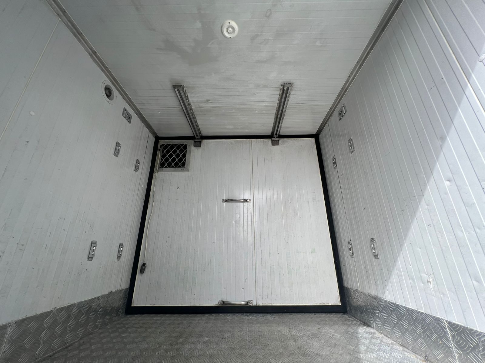 d0b2ee65-59fc-4cf4-943a-519036359b54