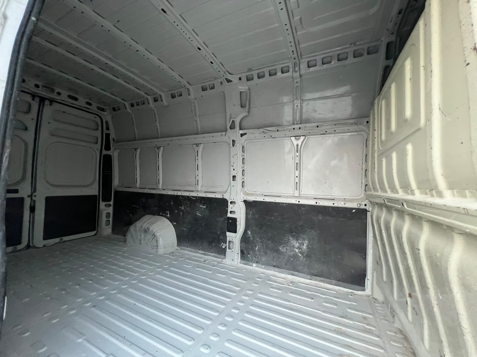 9db05755-bd26-4506-a932-e4717a391590